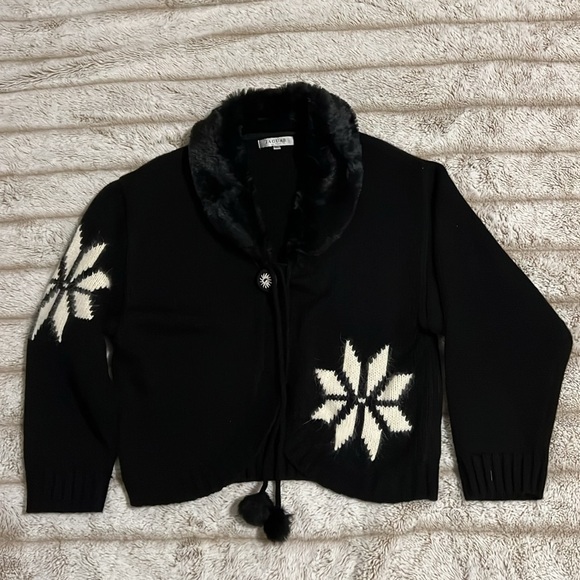 LONG SLEEVES cardigan - Picture 1 of 13